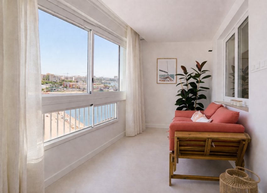 Alquiler a largo plazo - Apartamento - Torrevieja - Playa del Acequión