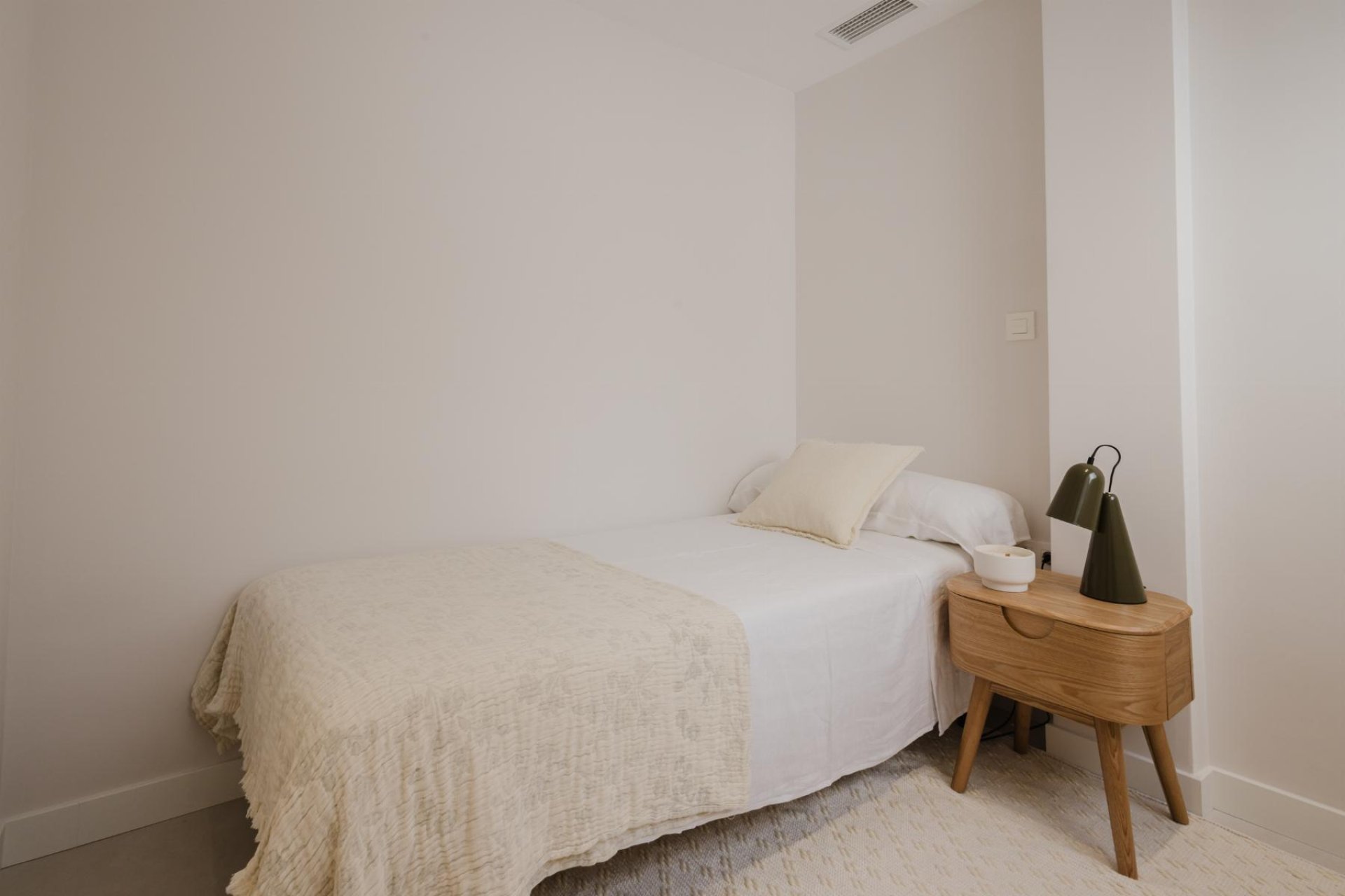 Alquiler a largo plazo - Apartamento - Torrevieja - Playa del Acequión