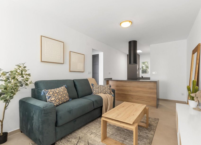 Alquiler a largo plazo - Bungalow - Torrevieja - Zona los Frutales