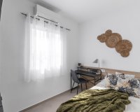 Alquiler a largo plazo - Bungalow - Torrevieja - Zona los Frutales