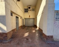 Alquiler a largo plazo - garage - Torrevieja - Centro