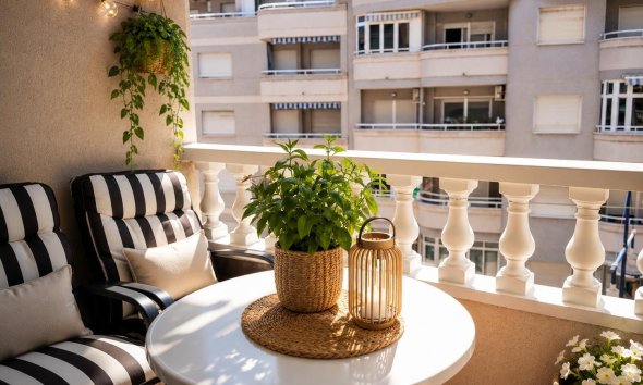 Apartament / Duplex - Resale - Torrevieja - Habaneras