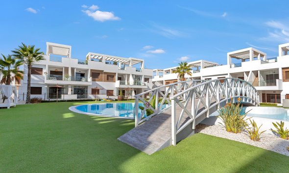 Apartament / Duplex - Resale - Torrevieja - Los Balcones