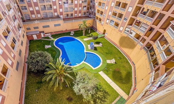 Apartament / Duplex - Resale - Torrevieja - Parque de las Naciones