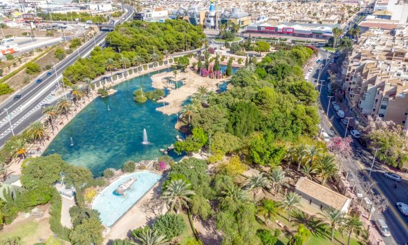 Apartament / Duplex - Resale - Torrevieja - Torrevieja