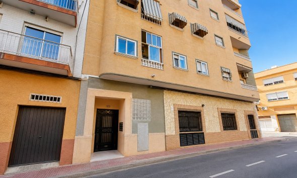 Apartament / Duplex - Resale - Torrevieja - Torrevieja