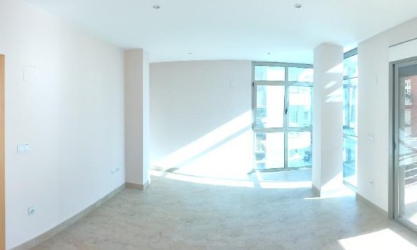 Apartament / Duplex - Rynek Wtórny - Torrevieja - Estacion de autobuses