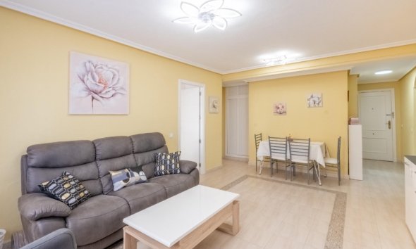 Apartament - Rynek Wtórny - La Mata - La Mata