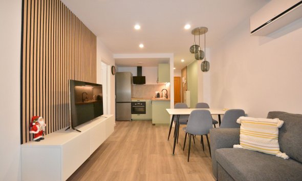 Apartament - Rynek Wtórny - Torrevieja - CA-36166