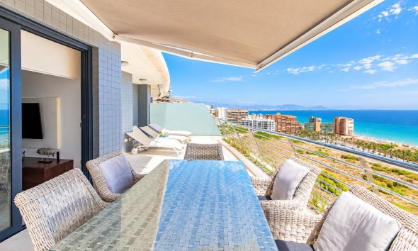 Apartamento / Dúplex - Reventa - Arenales del sol - Arenales del Sol