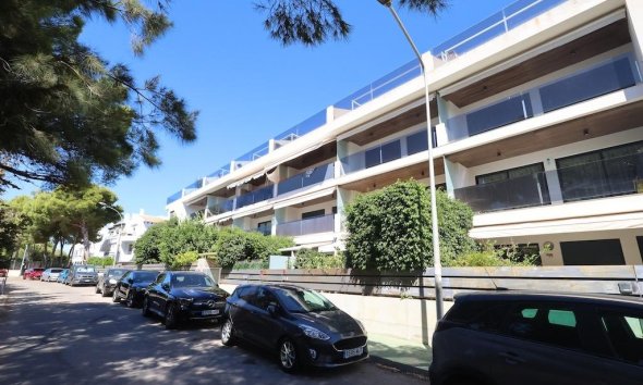 Apartamento / Dúplex - Reventa - Orihuela Costa - Campoamor