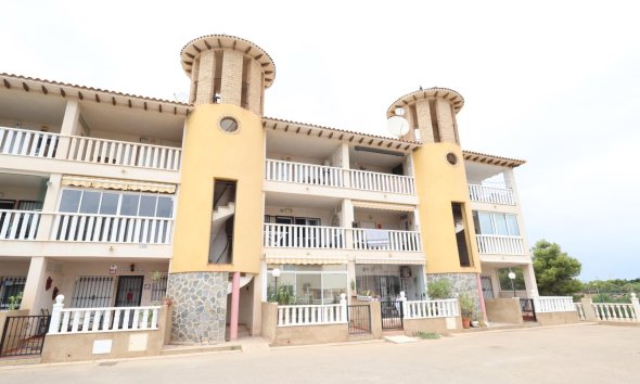 Apartamento / Dúplex - Reventa - Orihuela Costa - La Zenia