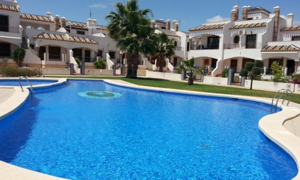 Apartamento / Dúplex - Reventa - Orihuela Costa - Villamartín