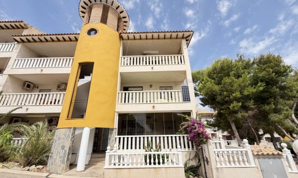 Apartamento / Dúplex - Reventa - Orihuela Costa - Villamartín
