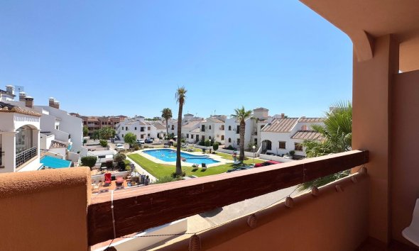 Apartamento / Dúplex - Reventa - Orihuela Costa - Villamartín