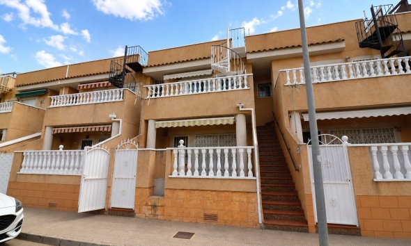 Apartamento / Dúplex - Reventa - Rojales - Los Palacios