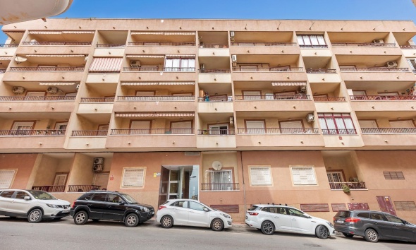 Apartamento / Dúplex - Reventa - Torrevieja - Centro