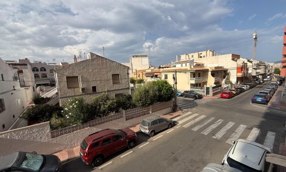 Apartamento / Dúplex - Reventa - Torrevieja - Habaneras