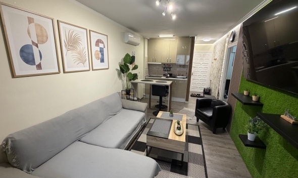 Apartamento / Dúplex - Reventa - Torrevieja - La Siesta