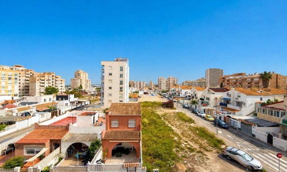 Apartamento / Dúplex - Reventa - Torrevieja - Nueva Torrevieja