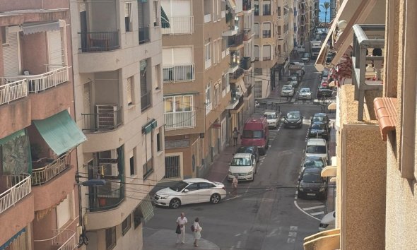 Apartamento / Dúplex - Reventa - Torrevieja - Playa del Cura