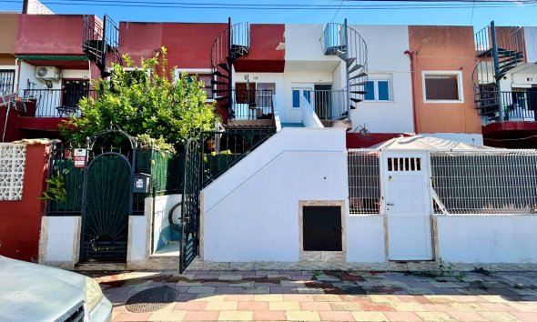 Apartamento / Dúplex - Reventa - Torrevieja - San luis