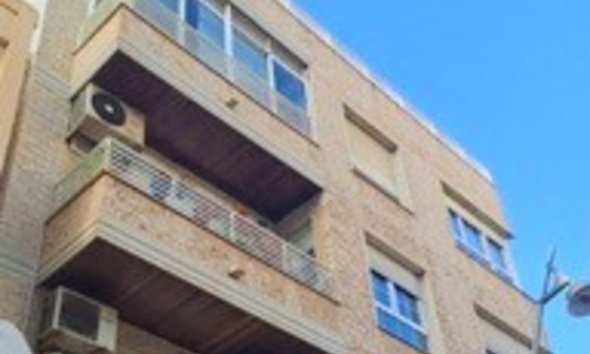 Apartamento / Dúplex - Reventa - Torrevieja - Torrevieja