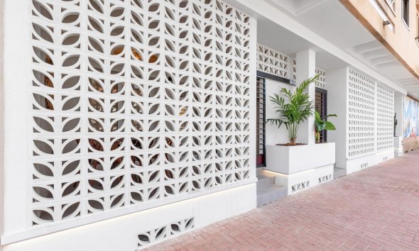 Apartamento - Obra nueva - Torrevieja - Playa Los Naufragos