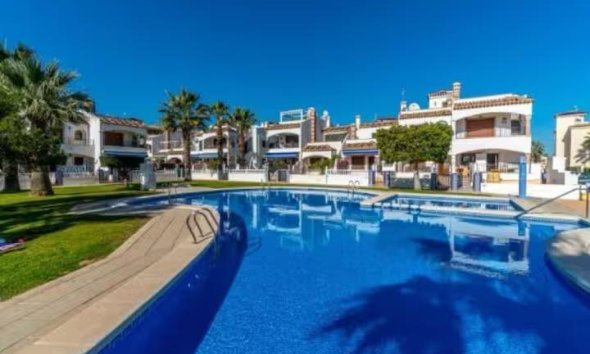 Apartamento - Reventa - La Florida - La Florida