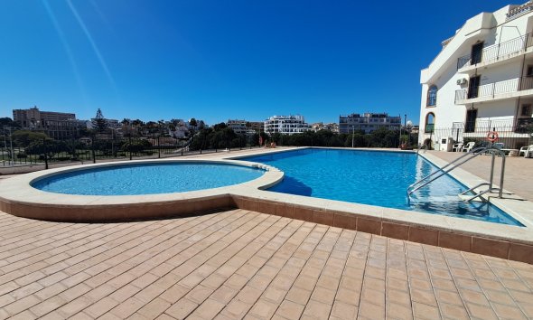 Apartamento - Reventa - Orihuela Costa - La Zenia