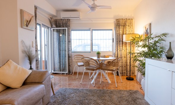 Apartamento - Reventa - Punta Prima - Punta Prima