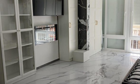 Apartamento - Reventa - Torrevieja - Centro