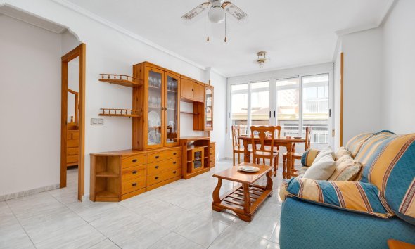 Apartamento - Reventa - Torrevieja - DM-61245