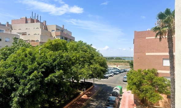 Apartamento - Reventa - Torrevieja - La Mata