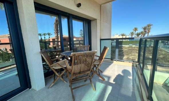 Apartamento - Reventa - Torrevieja - La Veleta