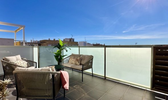 Apartamento - Reventa - Torrevieja - MR-83136