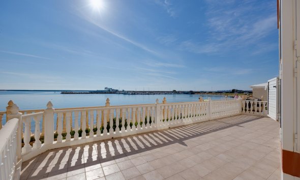 Apartamento - Reventa - Torrevieja - Playa del Acequión