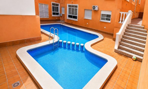 Apartamento - Reventa - Torrevieja - Playa del Cura