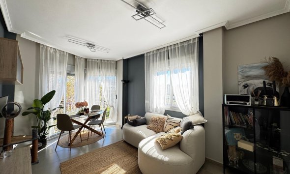 Apartamento - Reventa - Torrevieja - Playa del Cura