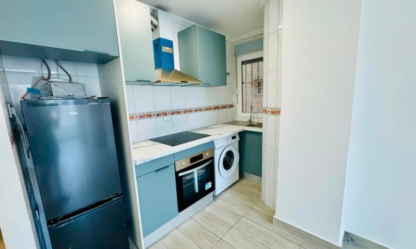 Apartamento - Reventa - Torrevieja - Playa del Cura