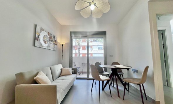 Apartamento - Reventa - Torrevieja - torrevieja