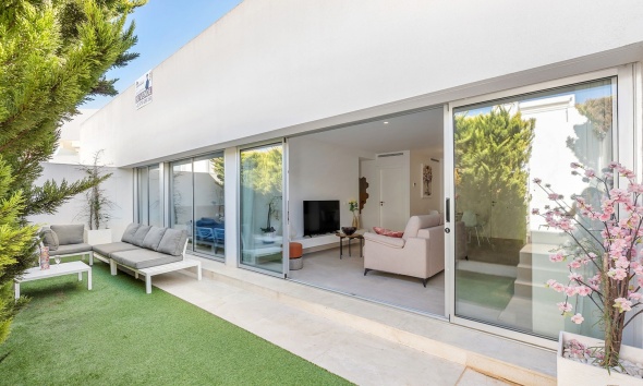Apartment / Duplex - Resale - Torrevieja - Los Balcones