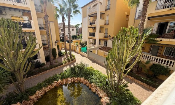 Apartment / Duplex - Resale - Torrevieja - Playa de los Locos