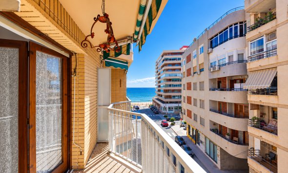 Apartment / Duplex - Resale - Torrevieja - Playa del Acequión