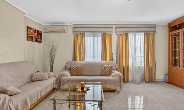 Apartment / Duplex - Resale - Torrevieja - Torrevieja