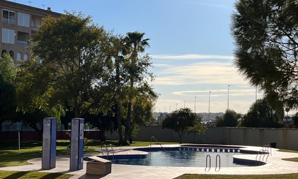 Apartment - Resale - Torrevieja - Centro