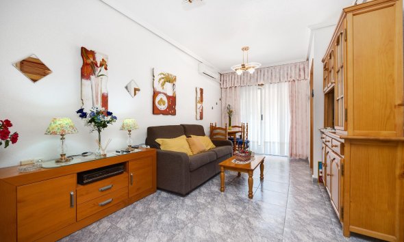 Apartment - Resale - Torrevieja - DM-20616