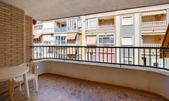Apartment - Resale - Torrevieja - DM-71451