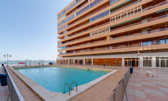 Apartment - Resale - Torrevieja - El Acequión