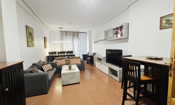 Apartment - Resale - Torrevieja - Estacion de autobuses